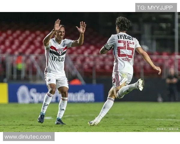 飓风队与防卫者队的胜负平较量分析与预测